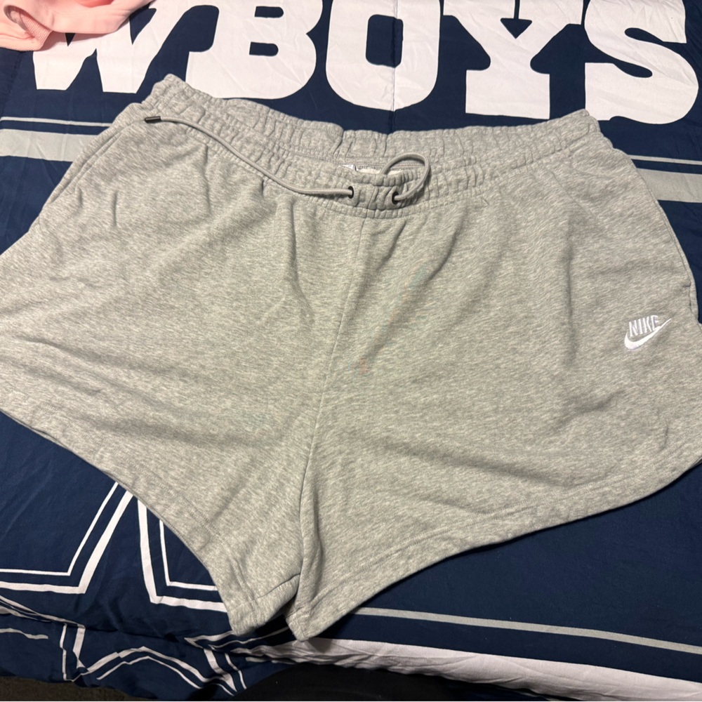 Nike Women's Athletic Shorts in Light Gray